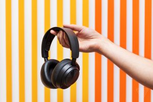 SteelSeries’ feature-packed Nova Pro Wireless headset is $80 off